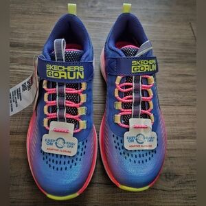 New Kids Go Run Blue and Pink Sneakers